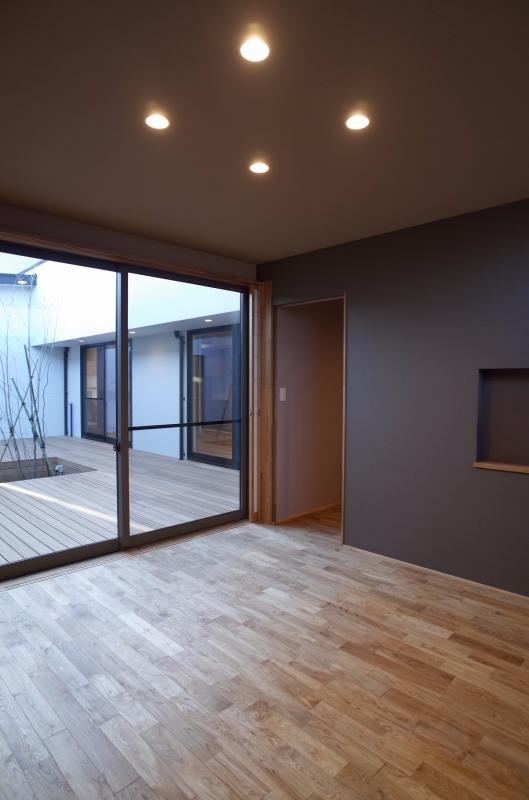 中庭でツナガル家栃木県さくら市