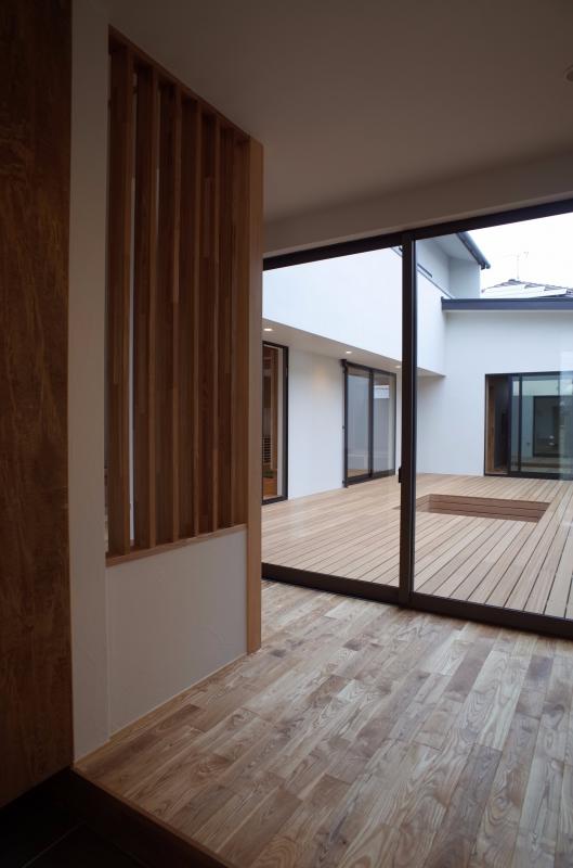 中庭でツナガル家栃木県さくら市